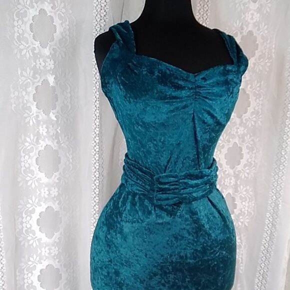Style Retro Pinup Velvet Women's Dress Size Approximately XS S - Picture 3 of 15
